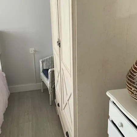 Feriehus Maison Confortable Pour 8 Pers. A Barbatre, Pres De La - Fr-1-823-97 *